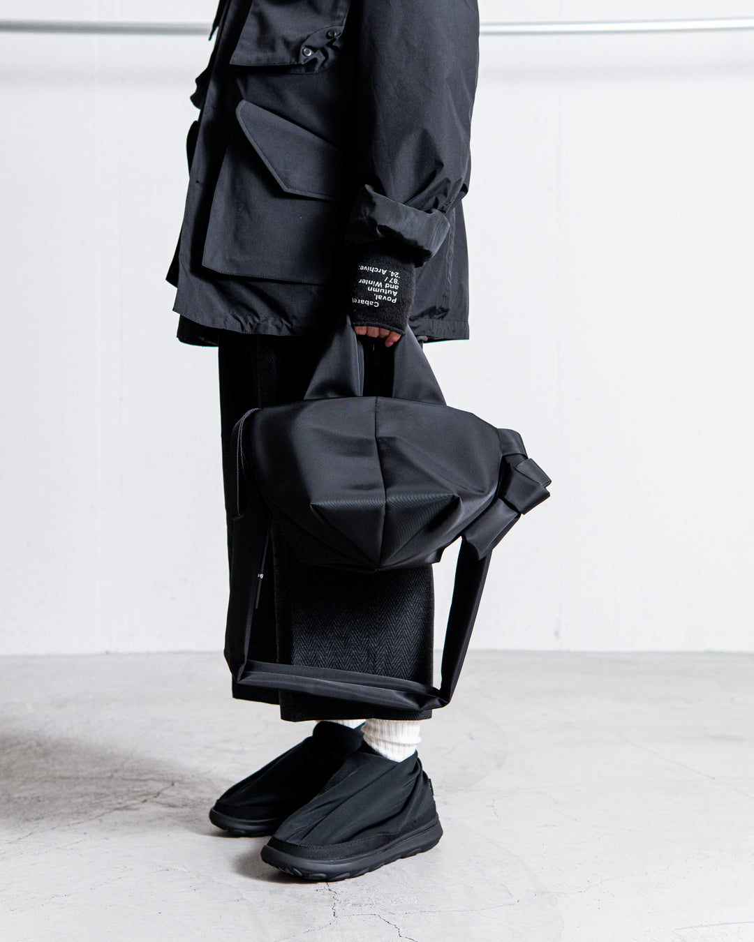 cote&ciel AMU MINI SLEEK BLACK