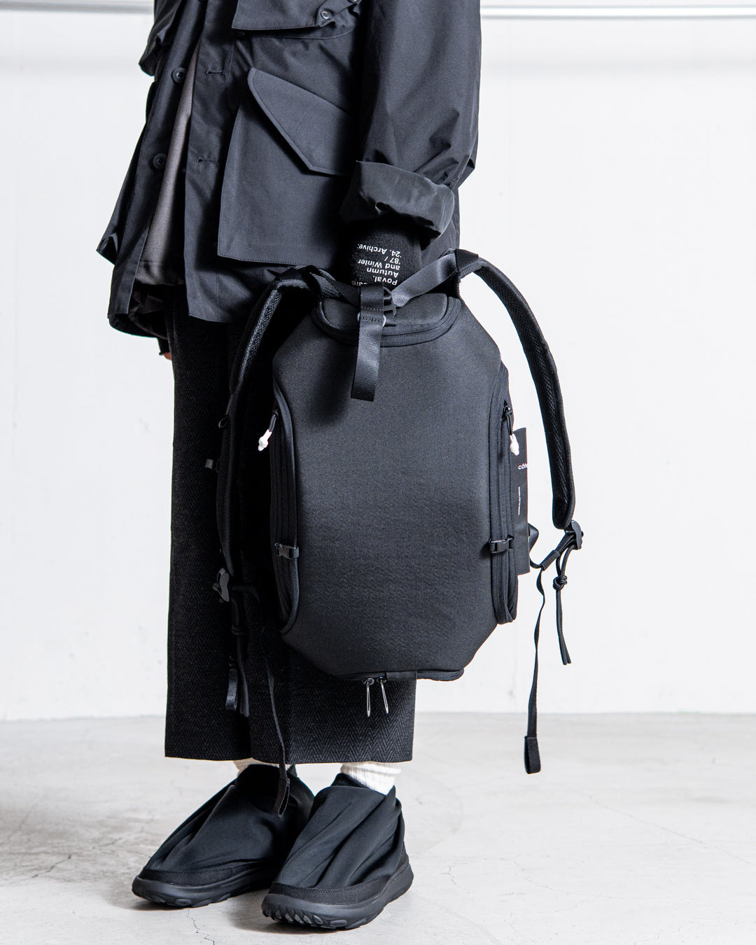 cote&ciel AVON ECOYARN BLACK