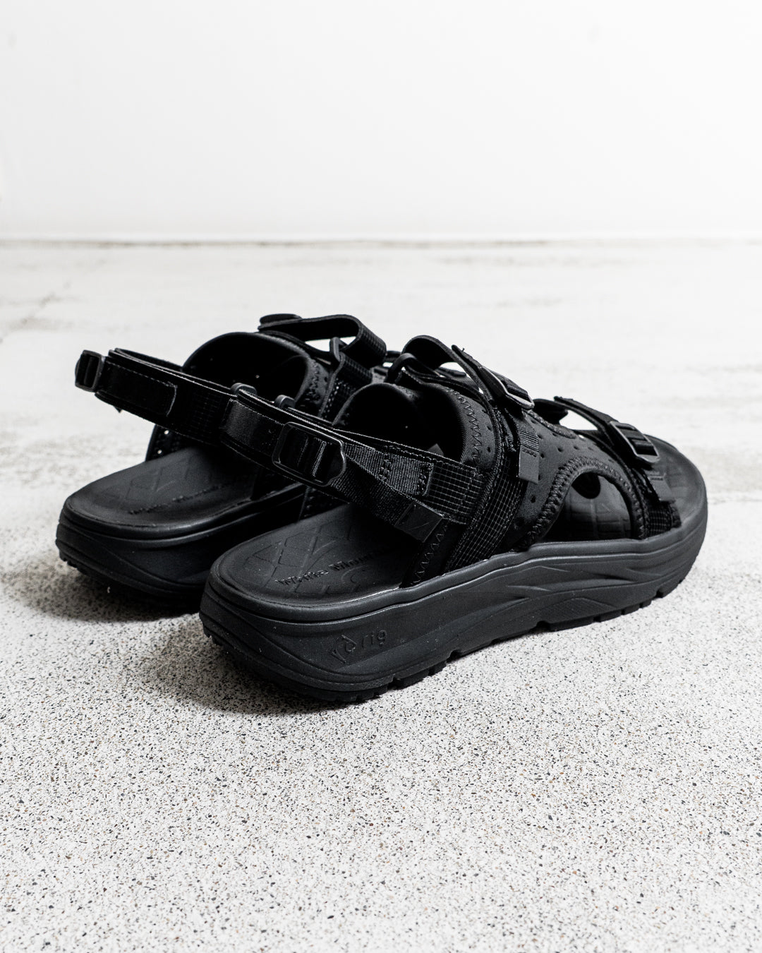 【collabolation】White Mountaineering × rig footwear kuruka2.0
