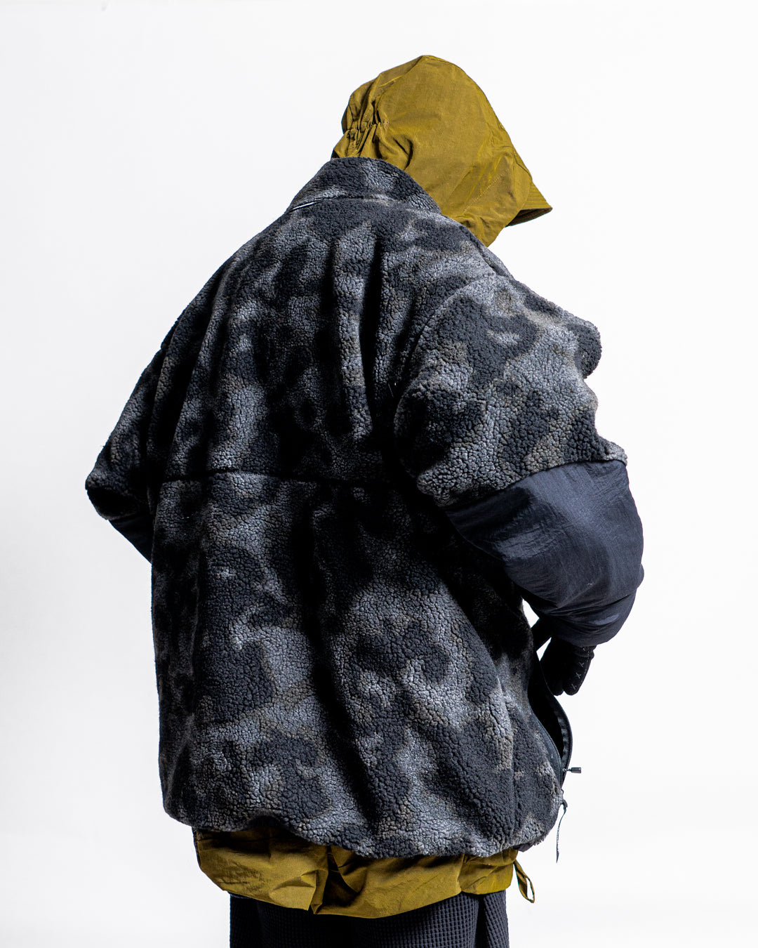 【Reversible item】and wander reversible boa jacket