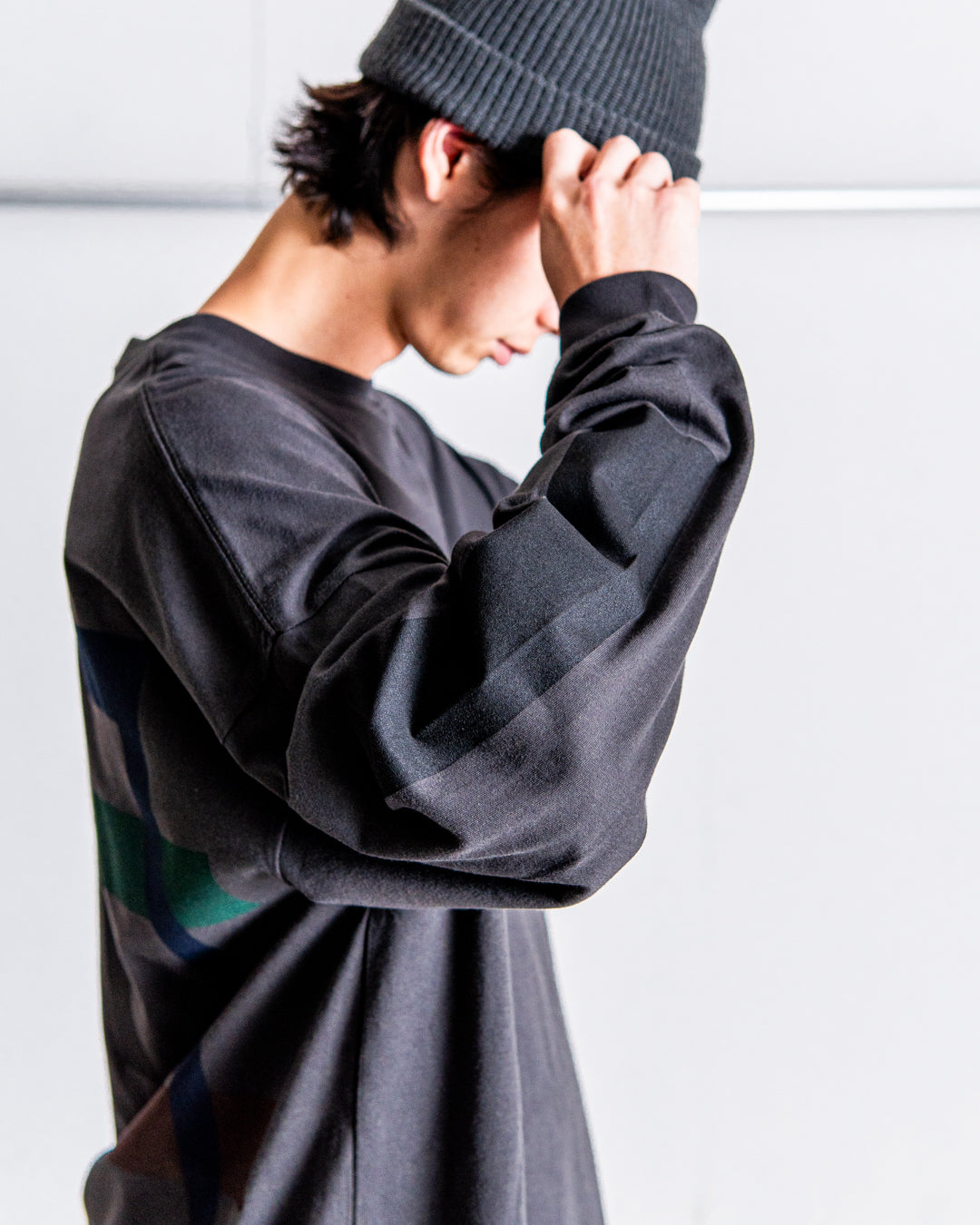 [RESTOCK]UNTRACE L/S Tee _214