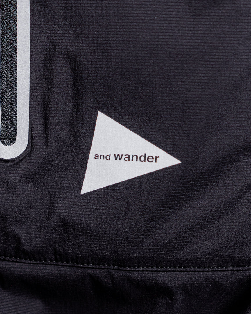 and wander airflow light collarless jacket