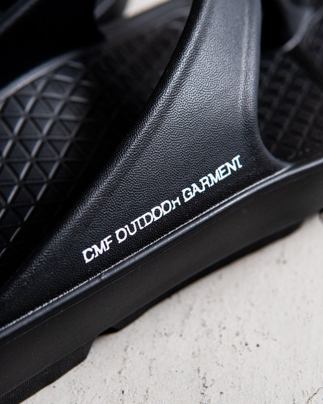 CMF OUTDOOR GARMENT RECOVERY SANDAL