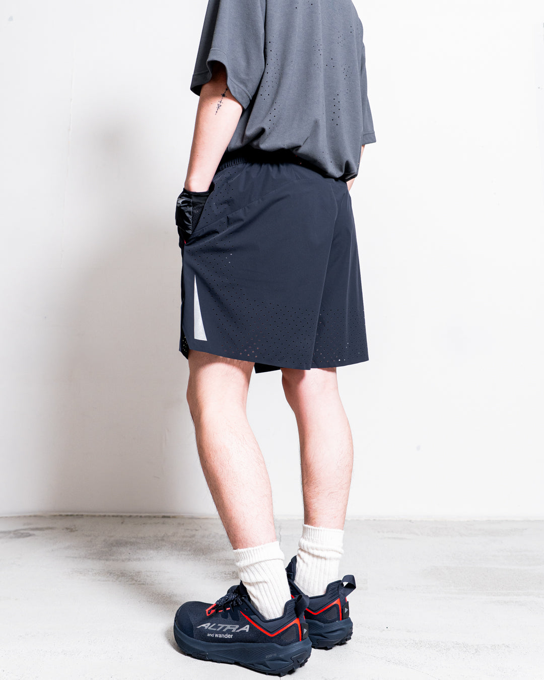 【collabolation】ALTRA × and wander ventilation short pants