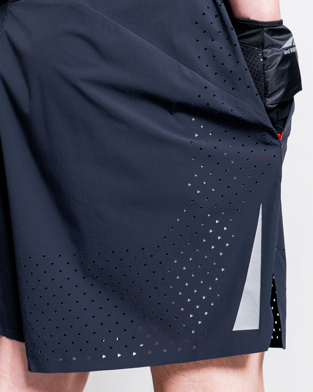 【collabolation】ALTRA × and wander ventilation short pants
