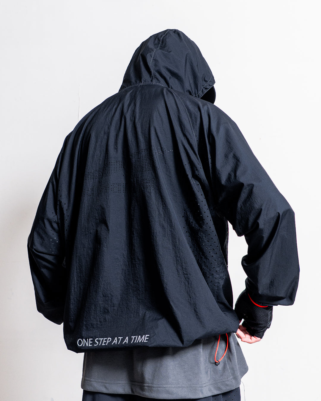 【collabolation】ALTRA × and wander ventilation wind jacket