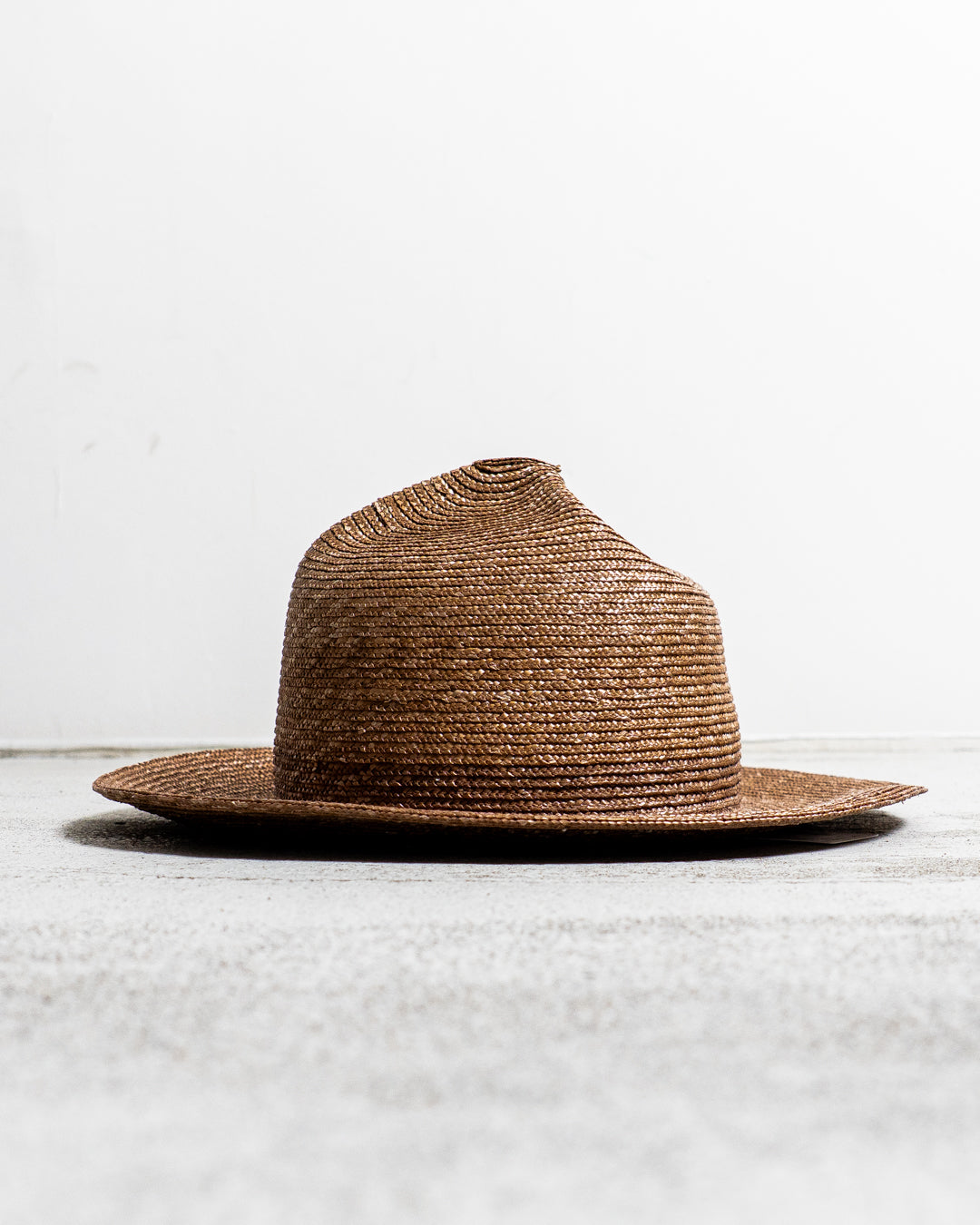 DECHO MUGI MOUNTAIN HAT
