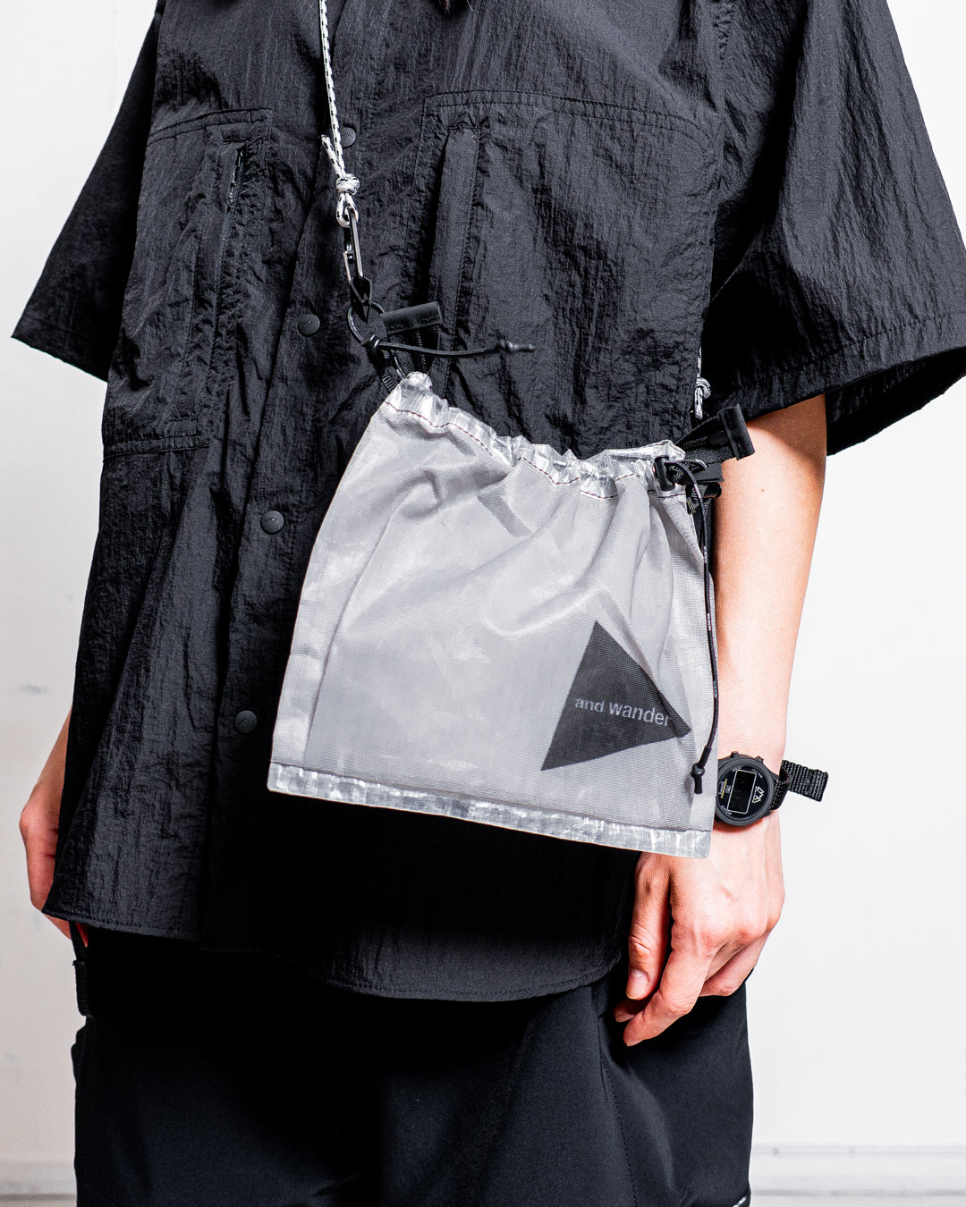 通販] and wander (アンドワンダー) UL sacoche with Dyneema – zentex