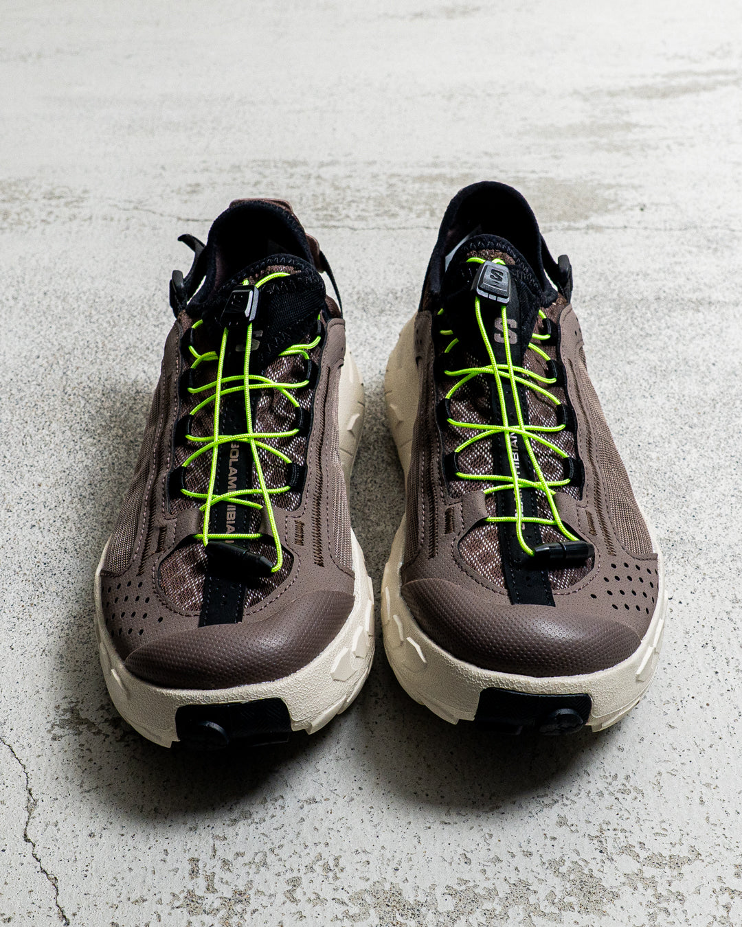 SALOMON SOLAMPHIBIAN Black Coffee / Iron / Rainy Day