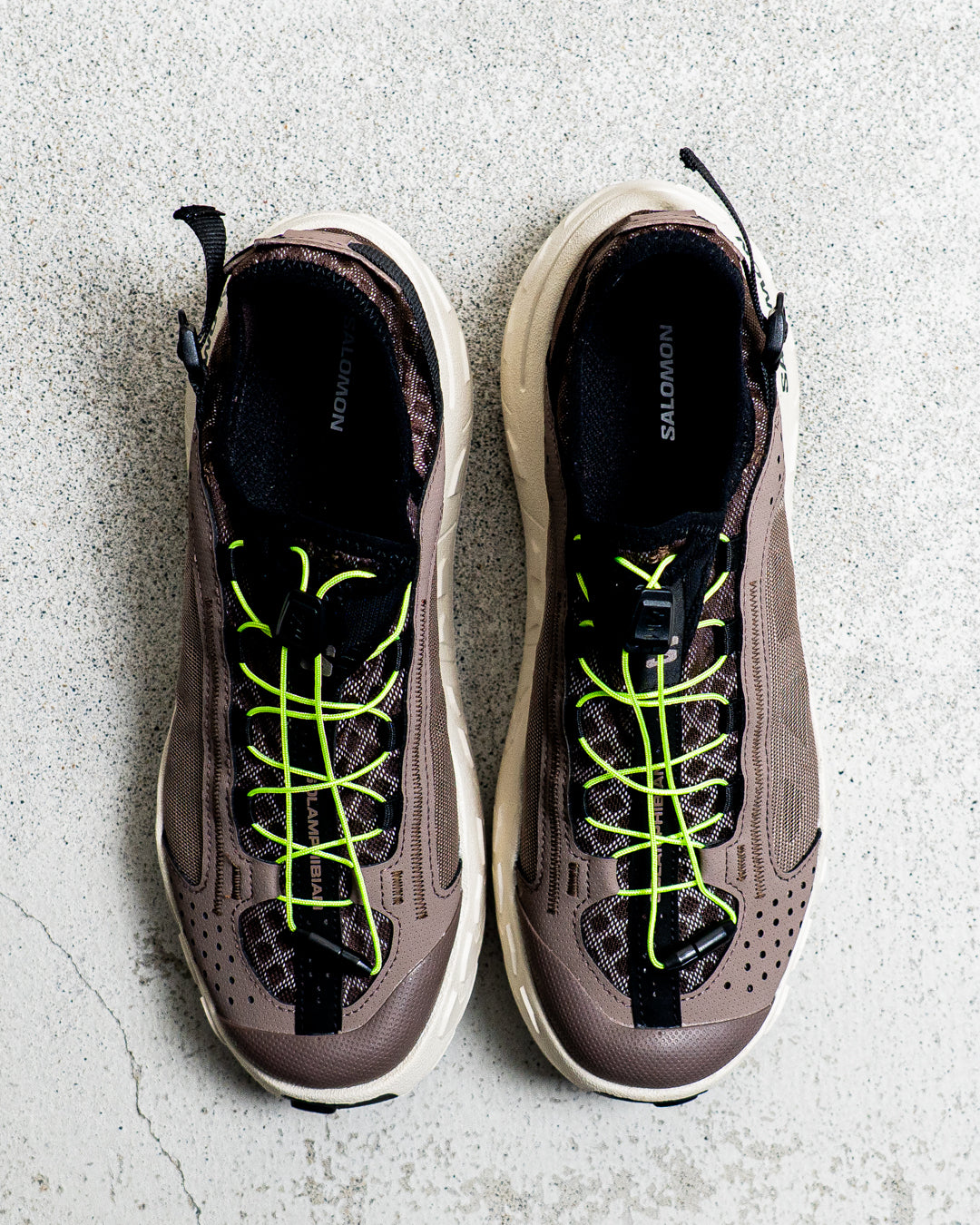 SALOMON SOLAMPHIBIAN Black Coffee / Iron / Rainy Day