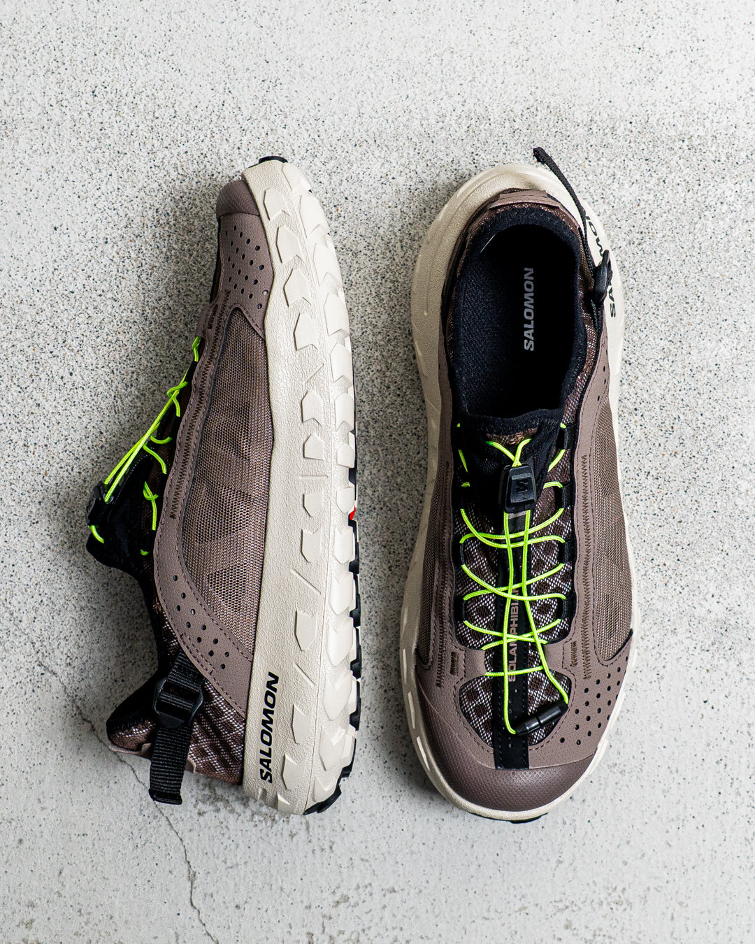 SALOMON SOLAMPHIBIAN Black Coffee / Iron / Rainy Day