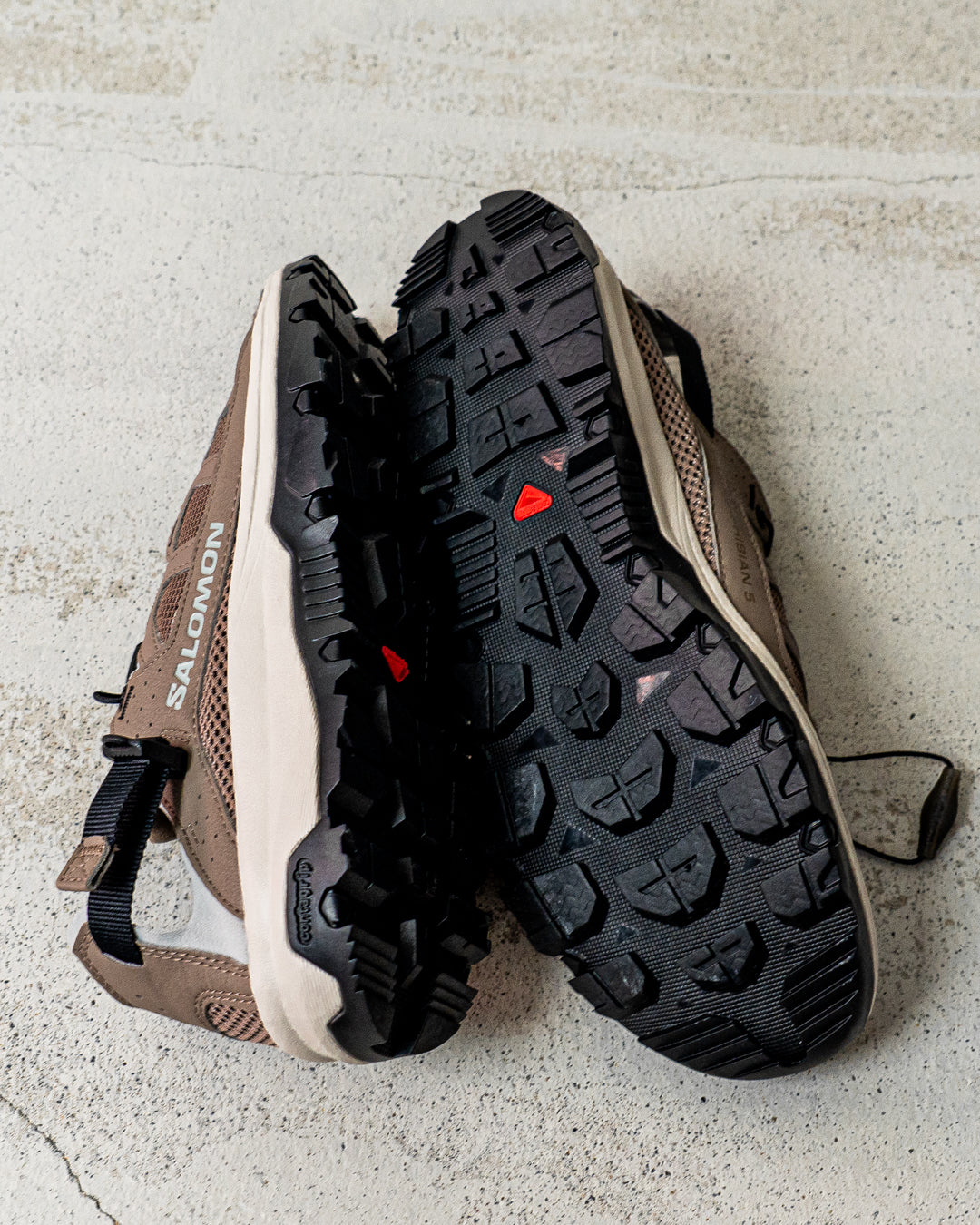 通販] SALOMON (サロモン) TECHAMPHIBIAN 5 Walnut / Wrought Iron