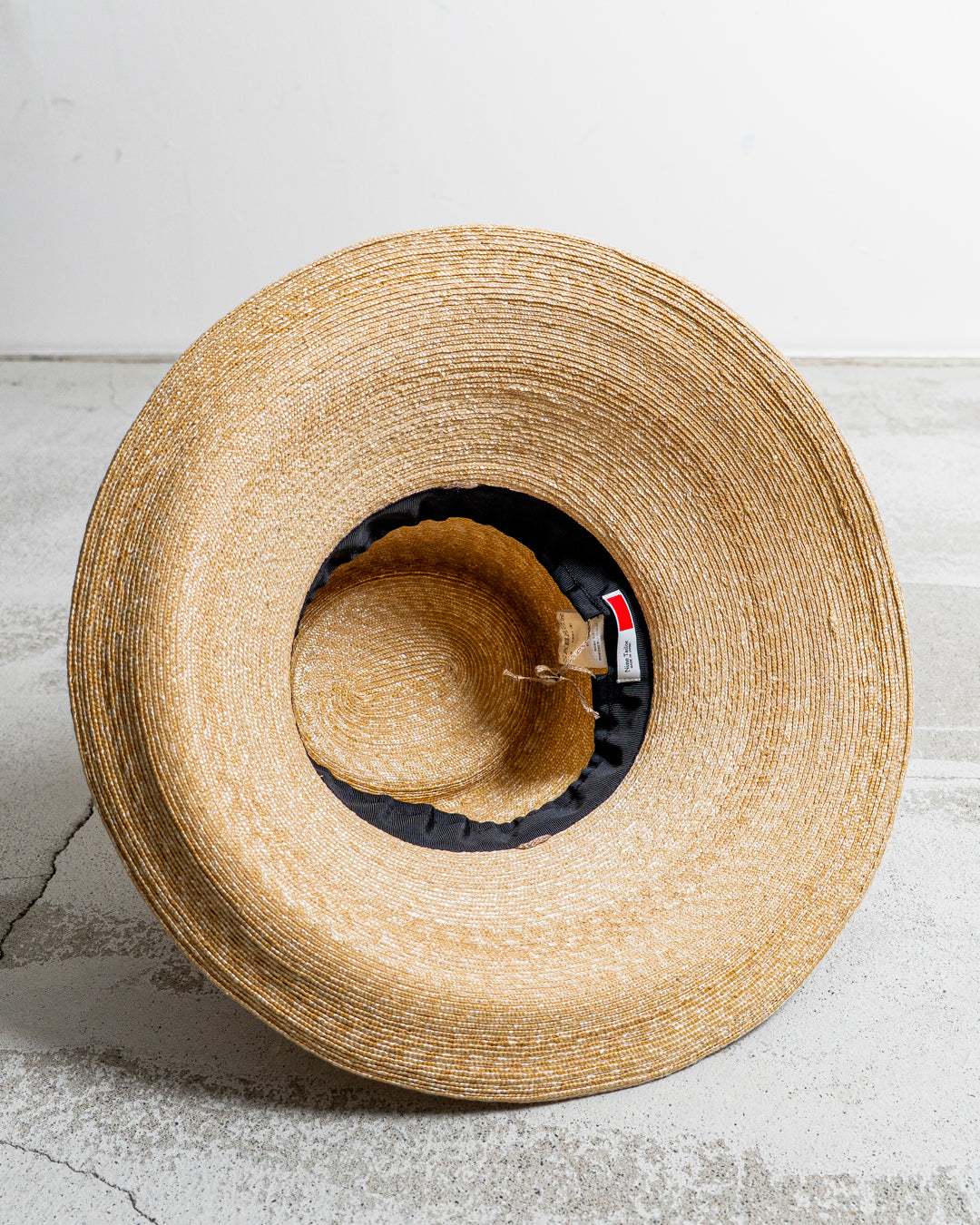 Nine Tailor Tuberosa Hat