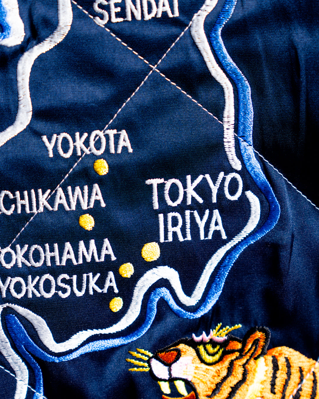 【Reversible item】CMF OUTDOOR GARMENT SKA JK COEXIST BRIGHT