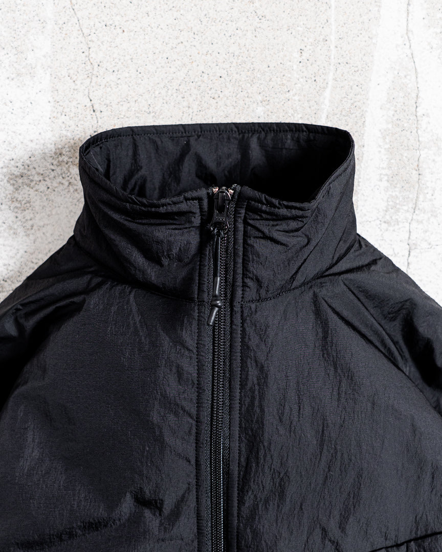 GOLDENMILLS HARF ZIP PADDING SHIRT