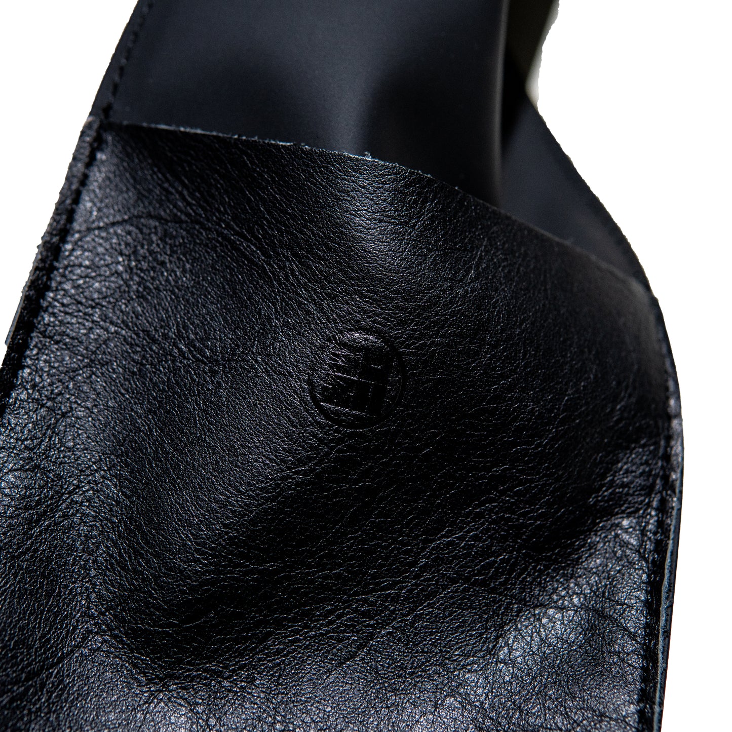 TASUKI SHOULDER <NO.0> Available in avariety of materials.