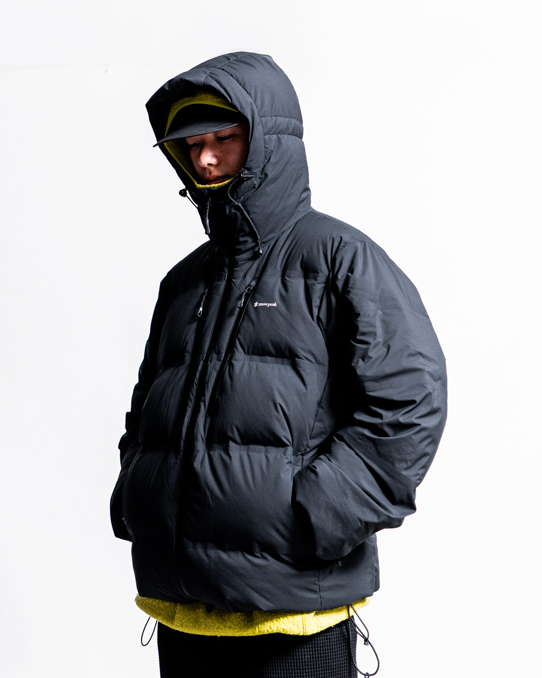 snow peak Seamless Hooded Down Jacket