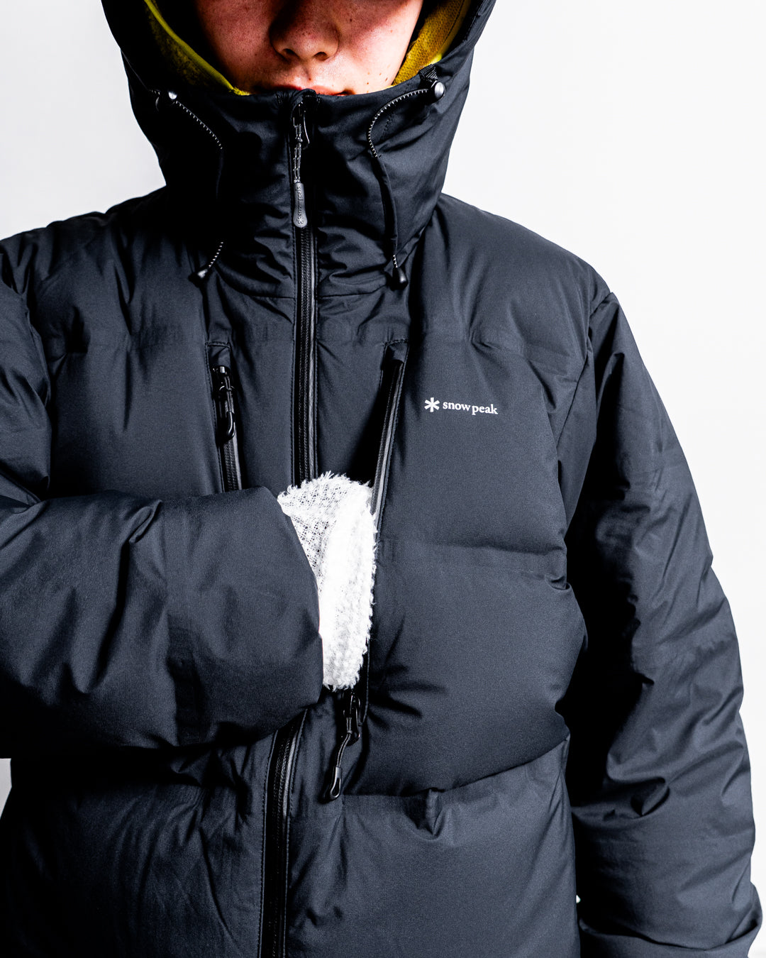 snow peak Seamless Hooded Down Jacket