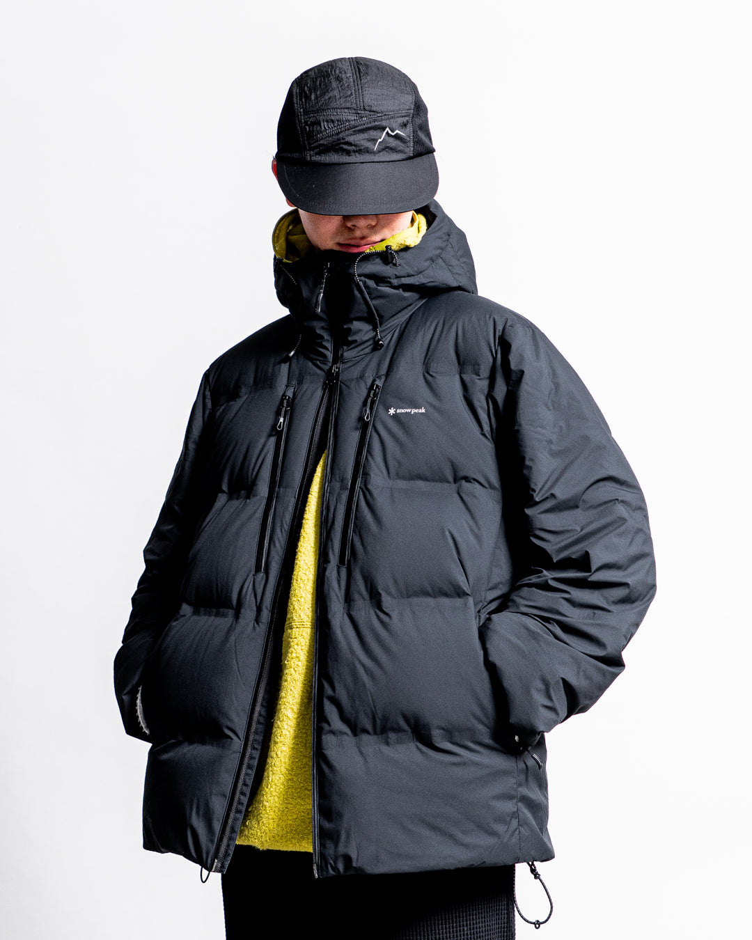 snow peak Seamless Hooded Down Jacket