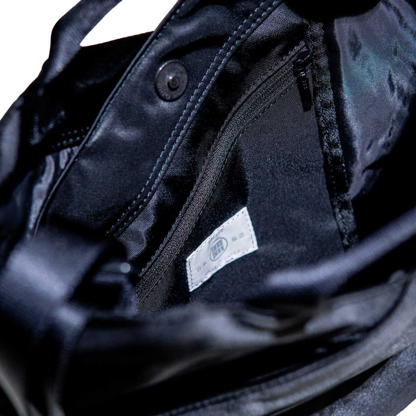 "yorozu MINI TOTE" AVAILABLE IN AVARIETY OF MATERIALS