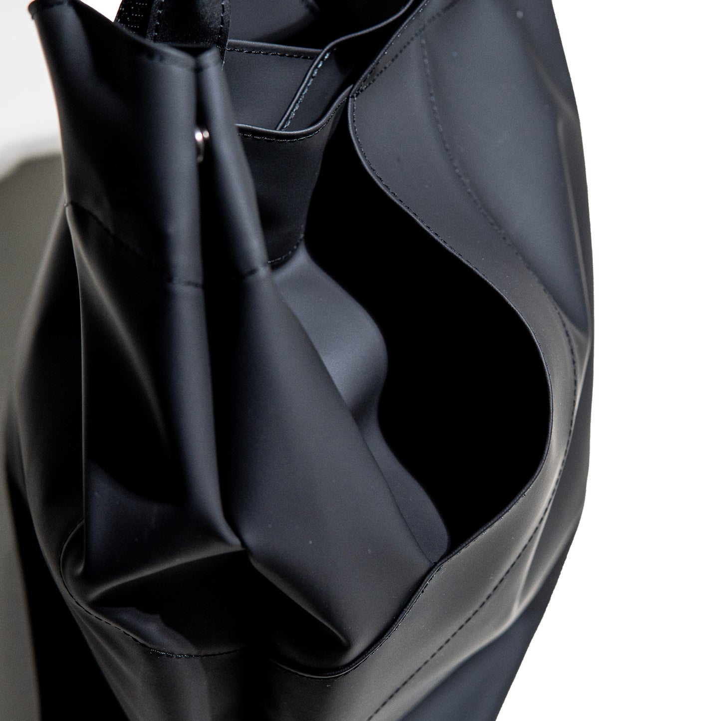 "yorozu TOTE" AVAILABLE IN AVARIETY OF MATERIALS