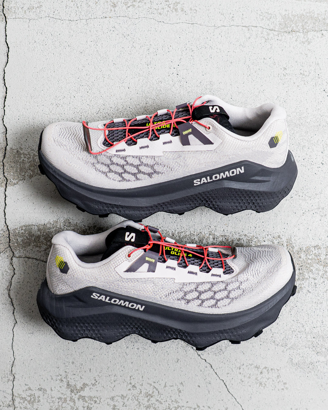 SALOMON ULTRA GLIDE 4 / Lilac Ash / Excalibur / Pink Yarrow
