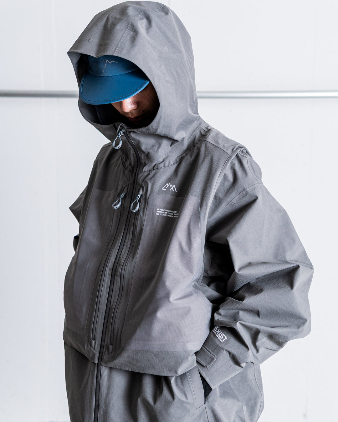 CMF OUTDOOR GARMENT MID NIGHT SHELL COEXIST