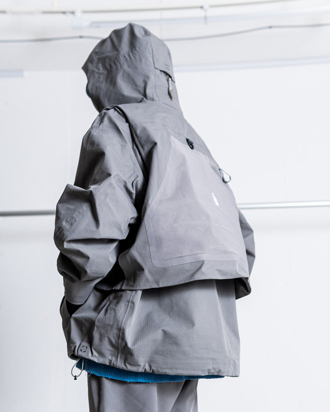 CMF OUTDOOR GARMENT MID NIGHT SHELL COEXIST