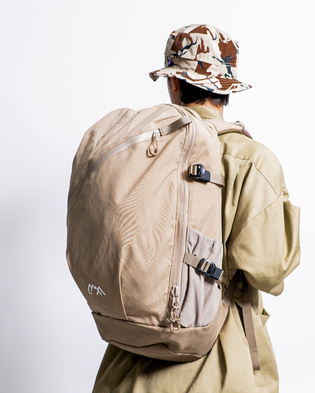 CMF OUTDOOR GARMENT BACKPACKERZ 32 CORDURA BALLISTIC NYLON & SMOOTH NYLON