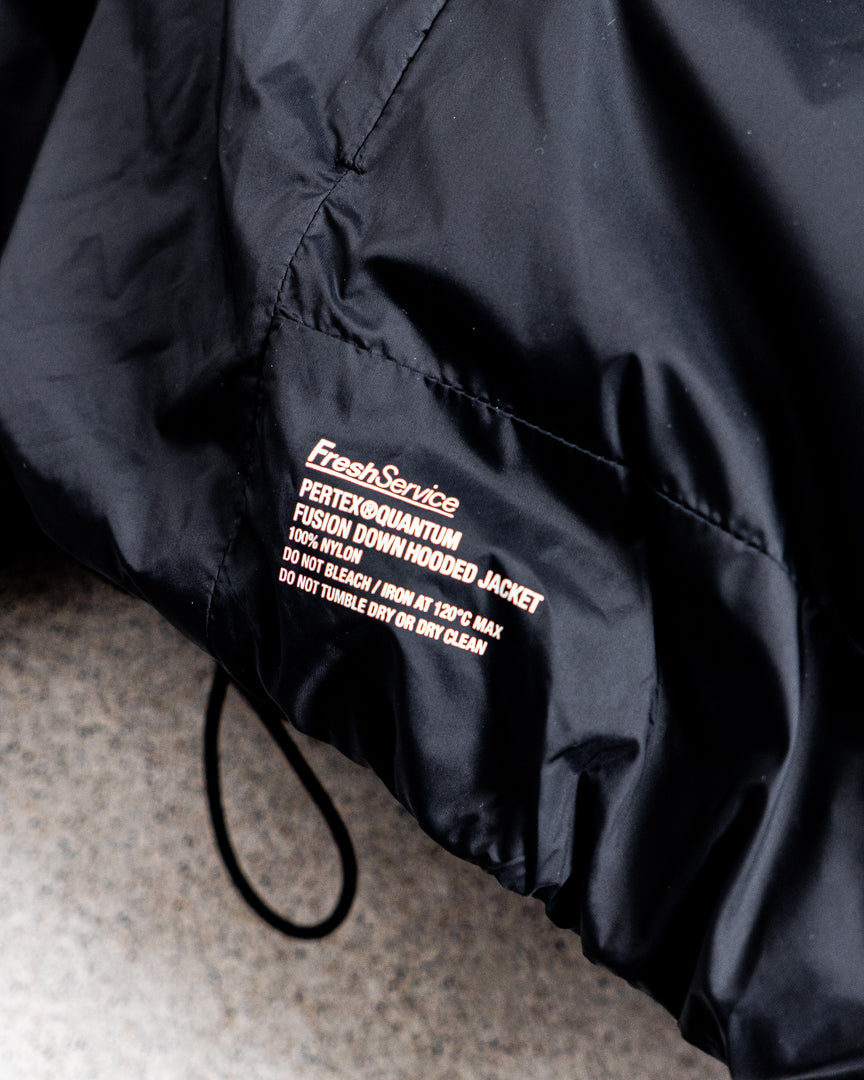 【10.17 sat 12:00 Release】FreshService (フレッシュサービス) PERTEX® QUANTUM FUSION DOWN HOODED JACKET