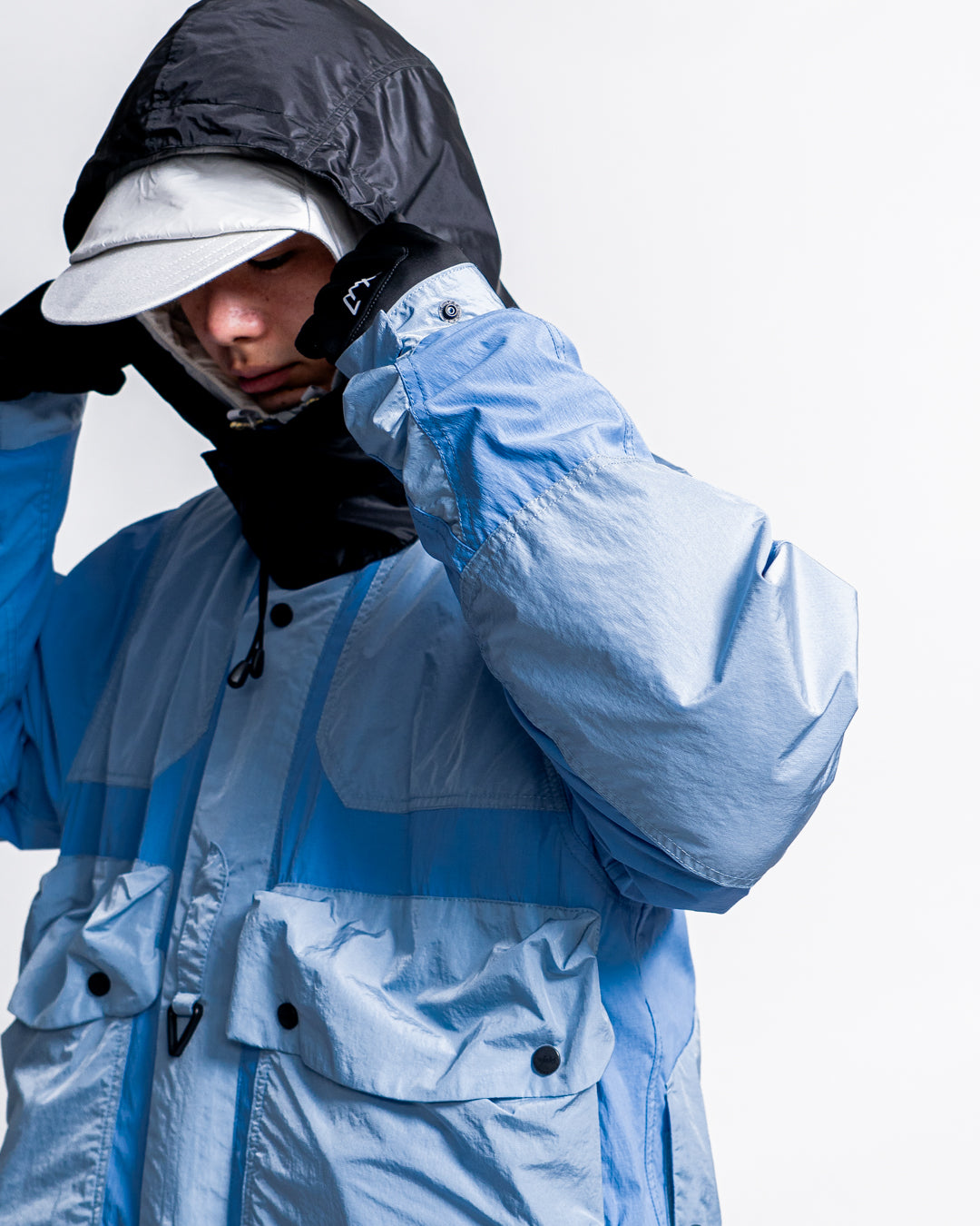 wfeld 2-Way Stretch Ripstop Mountain Short Jacket