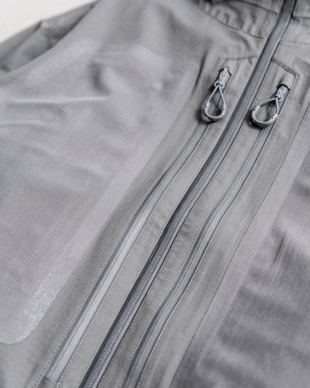 CMF OUTDOOR GARMENT MID NIGHT SHELL COEXIST