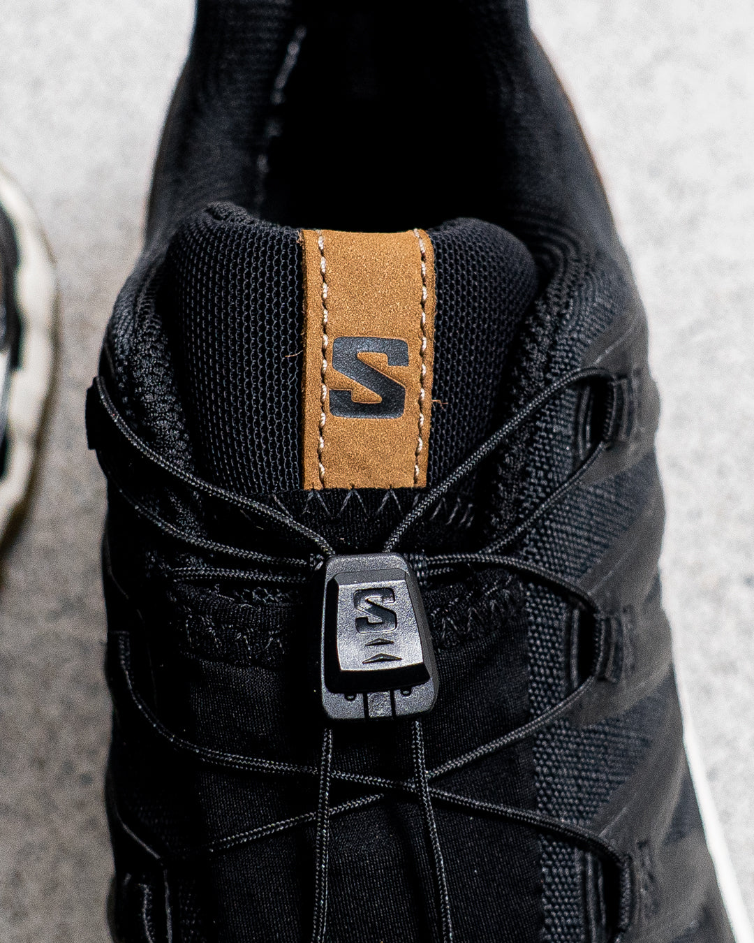 SALOMON XA PRO 3D V9 GORE-TEX LIFELONG