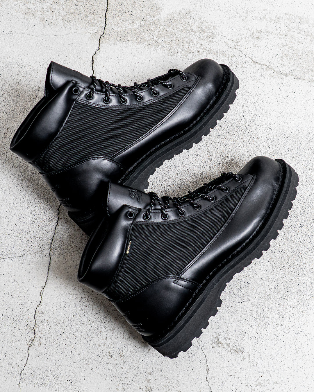 ダナーフィールドR 27cm 通販] DANNER(ダナー) FIELD R / BLACK 商品ページ – zentex
