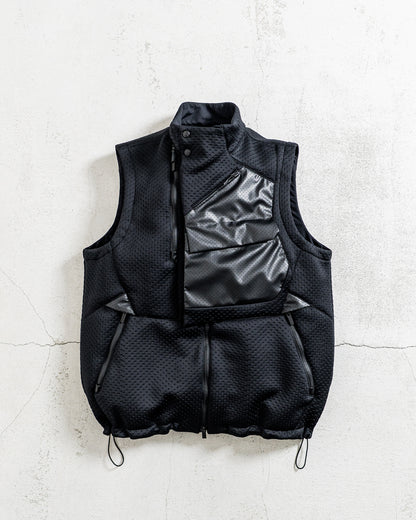 White Mountaineering PUNCHING ASYMMETRY VEST