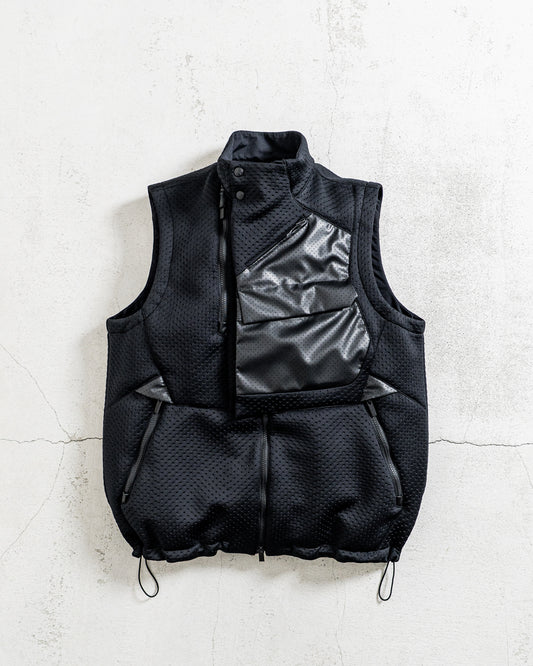 White Mountaineering PUNCHING ASYMMETRY VEST