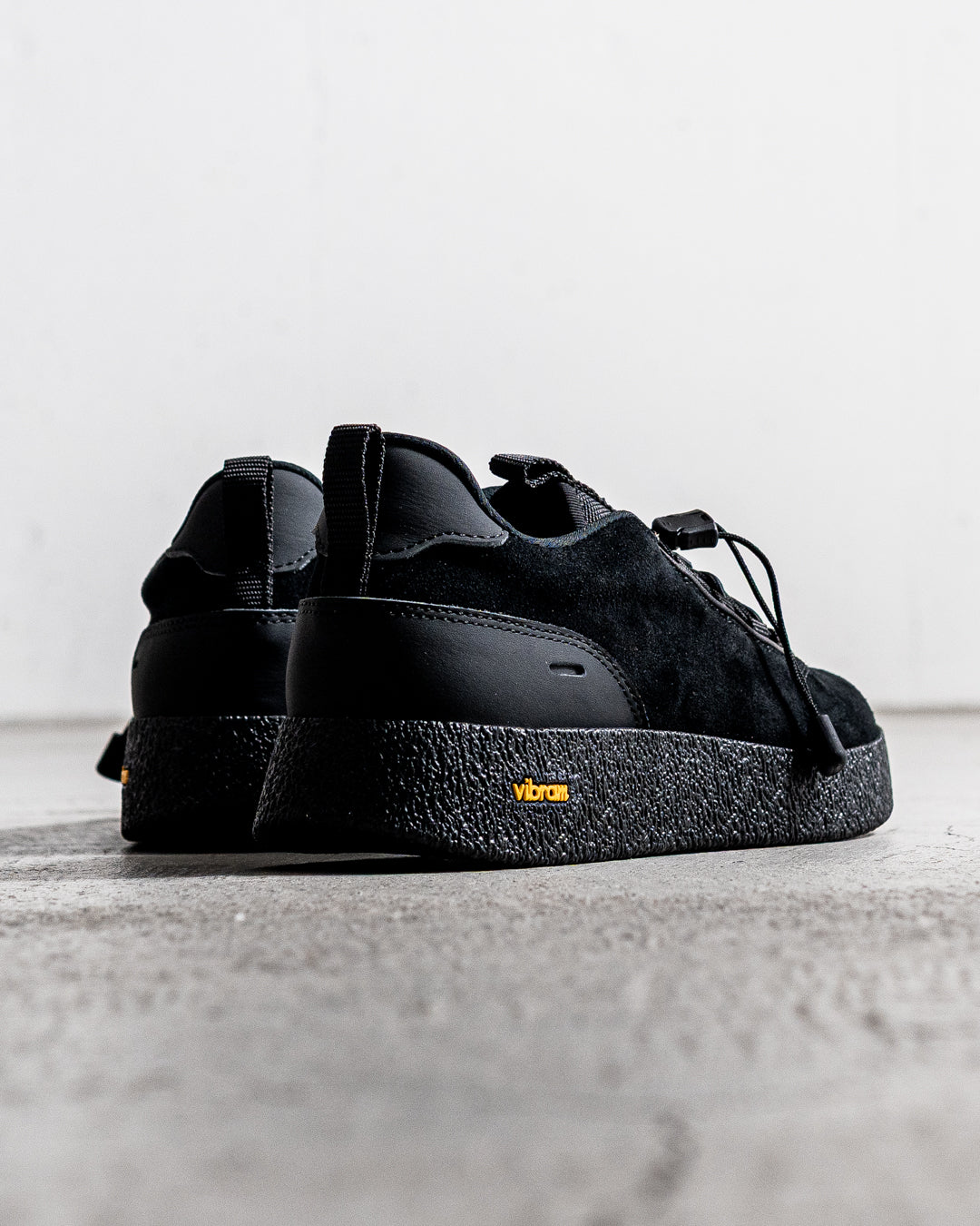 suncore ib court light DPX - BLACK