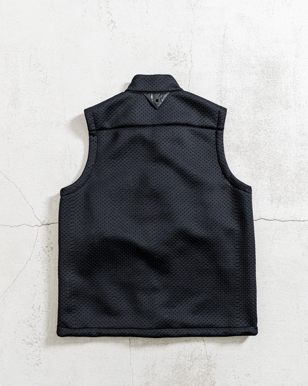 White Mountaineering PUNCHING ASYMMETRY VEST