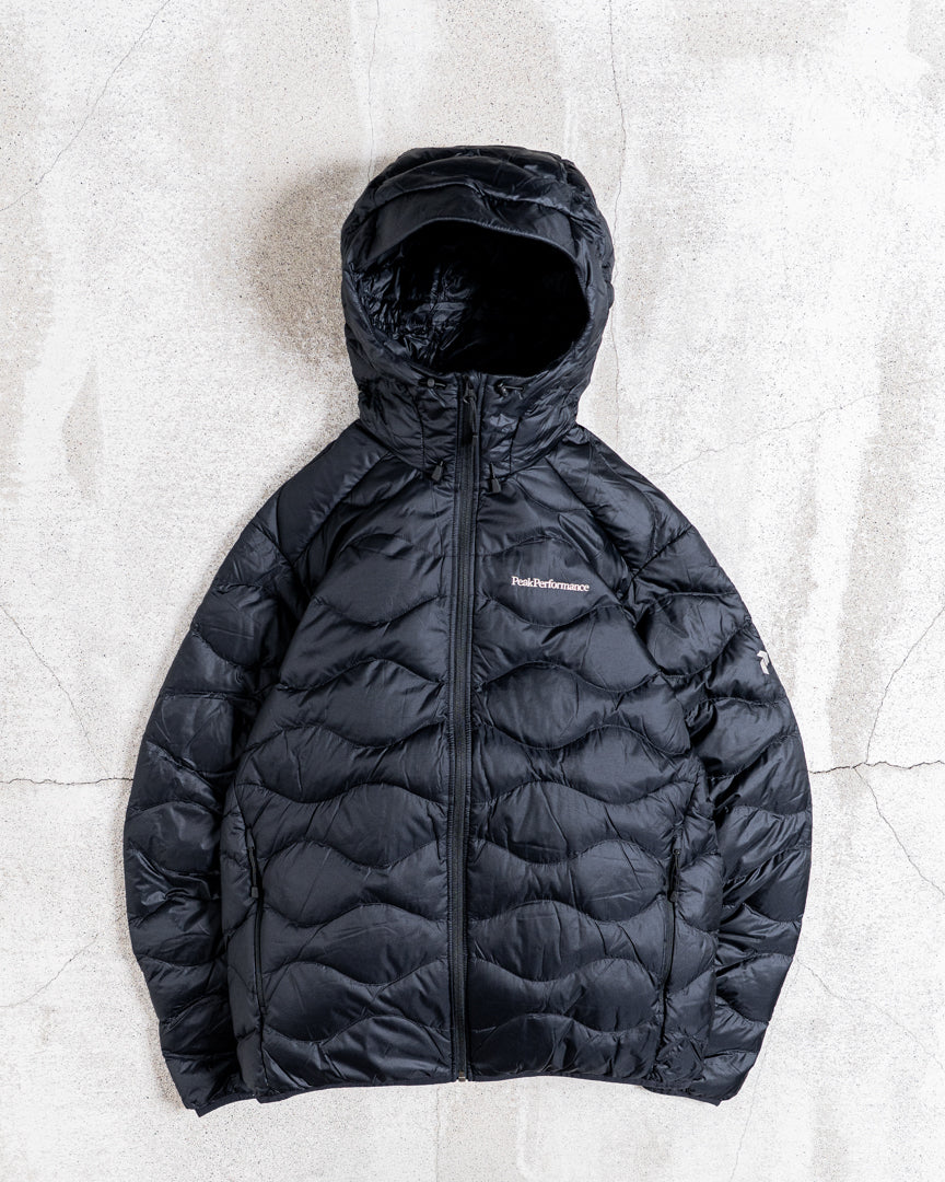 Peak Performance  Helium Down Hood Jacket
