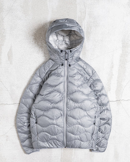 Peak Performance  Helium Down Hood Jacket