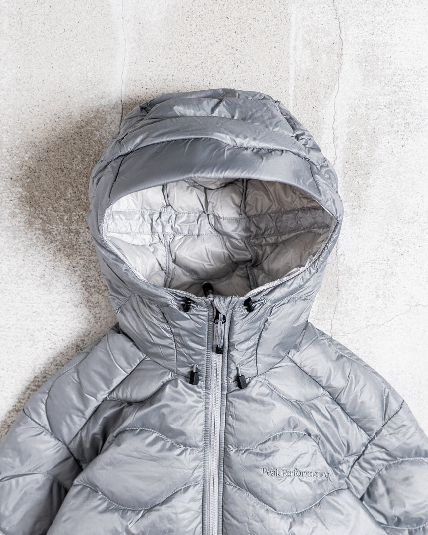 Peak Performance  Helium Down Hood Jacket