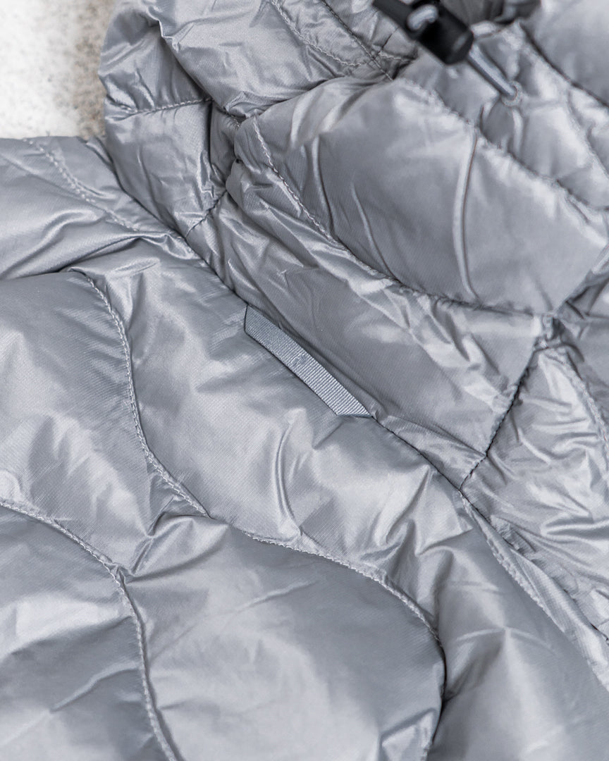 Peak Performance  Helium Down Hood Jacket