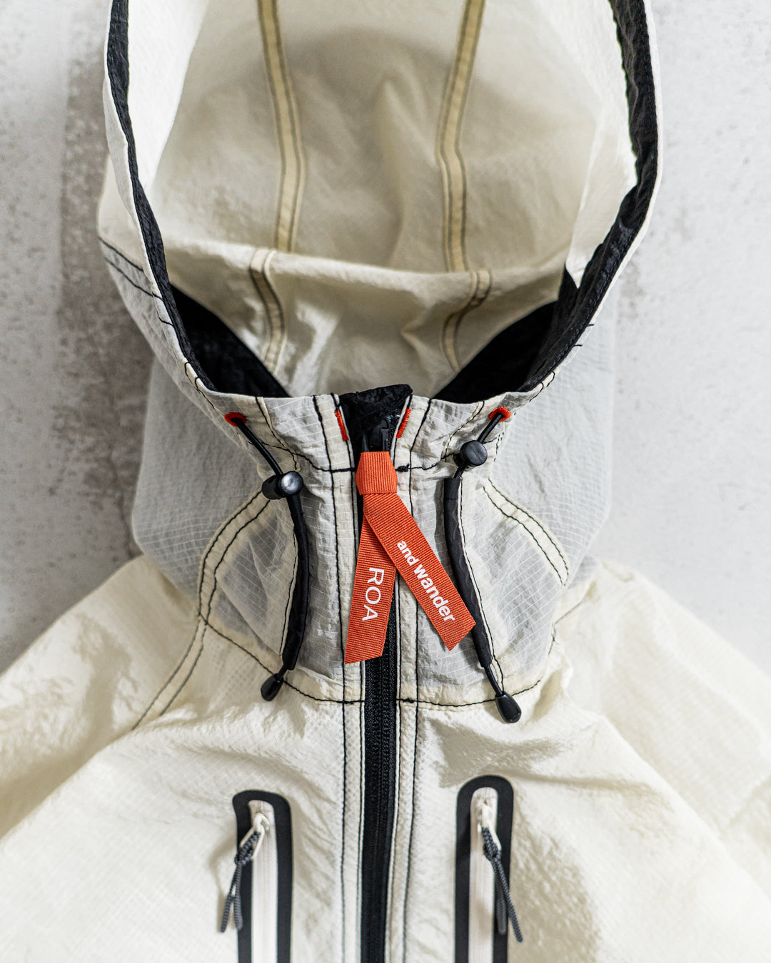 【collabolation】ROA × and wander ripstop wind jacket