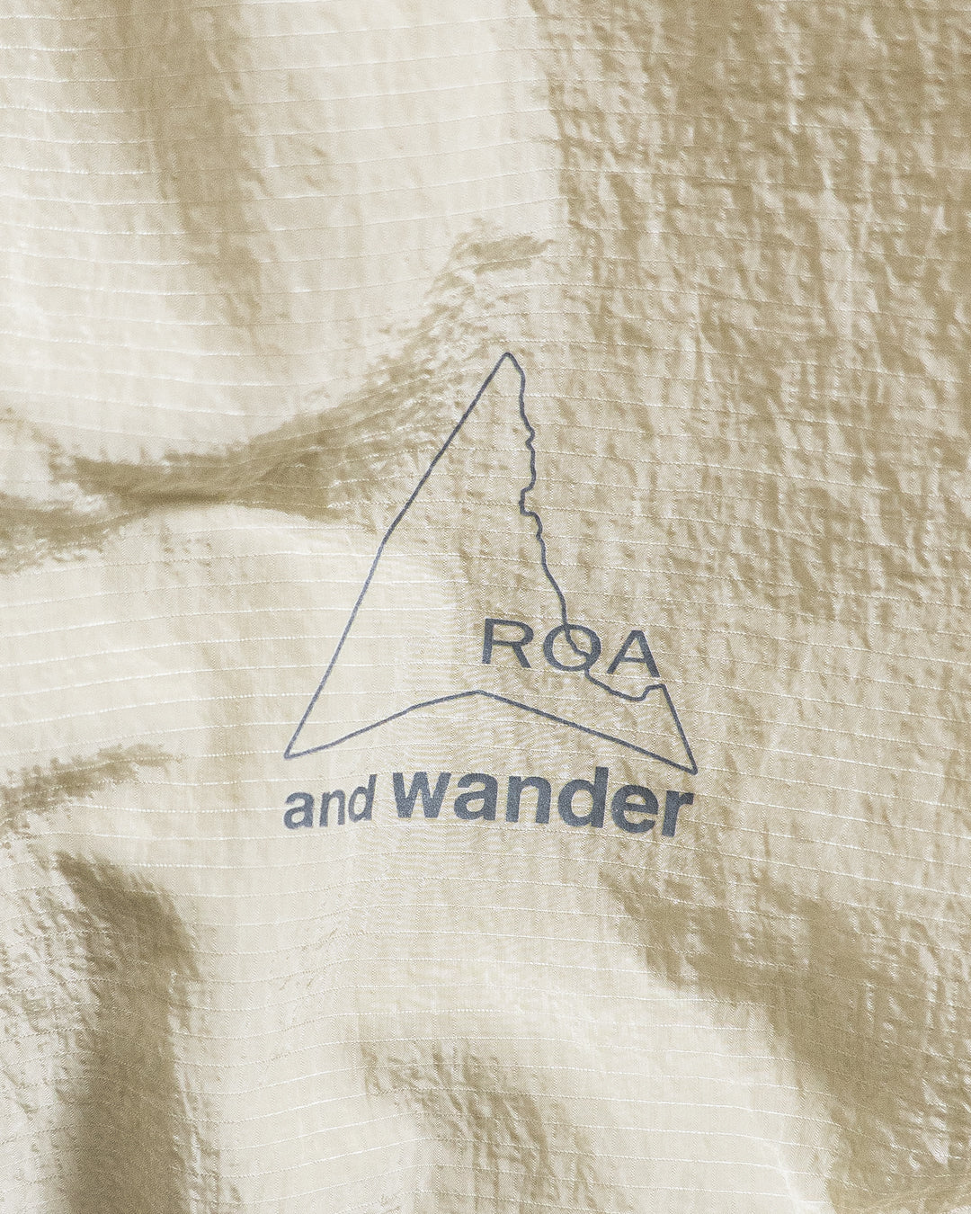 通販] ROA × and wander (ロア × アンドワンダー) ripstop wind jacket