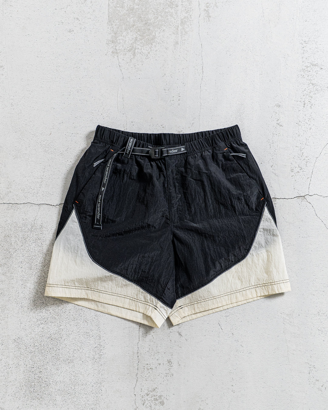 【collabolation】ROA × and wander ripstop wind short pants