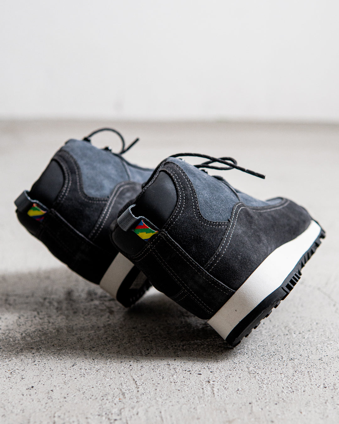 【collaboration】is-ness × SUICOKE FLOW-MID SHOES