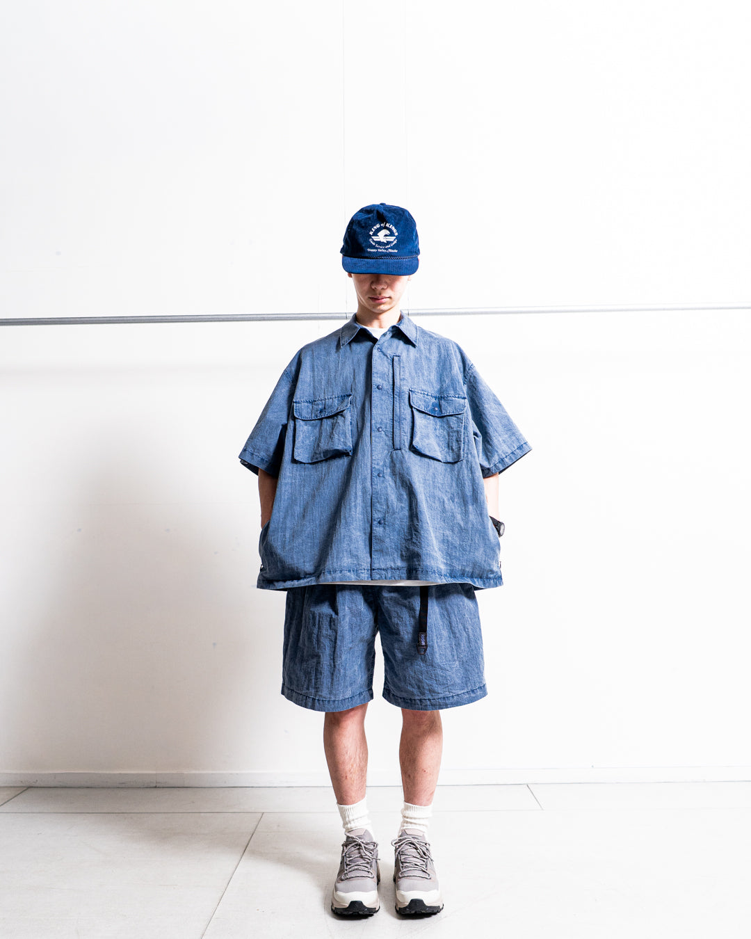 is-ness Pigment-Dyed Short-Sleeve Shirt