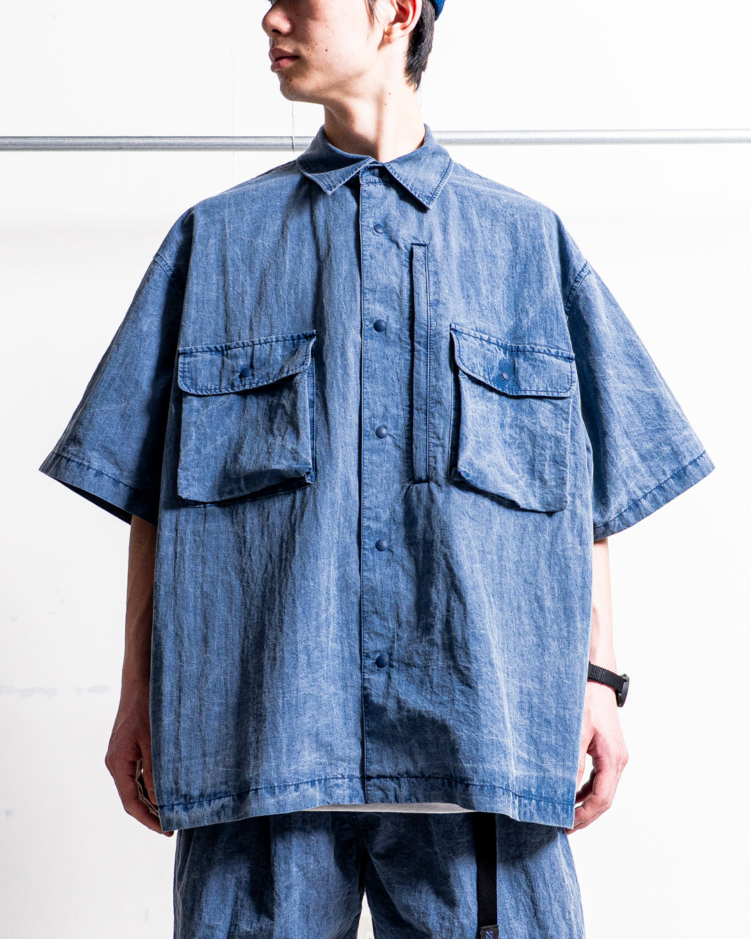 通販] is-ness(イズネス) Pigment-Dyed Short-Sleeve Shirt 商品ページ