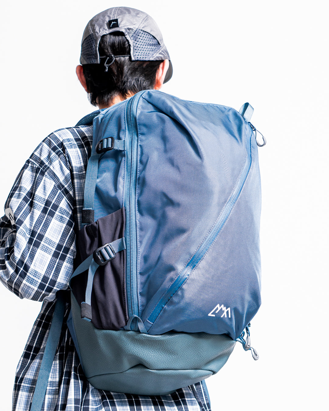 CMF OUTDOOR GARMENT BACKPACKERZ 32 CORDURA BALLISTIC NYLON & SMOOTH NYLON