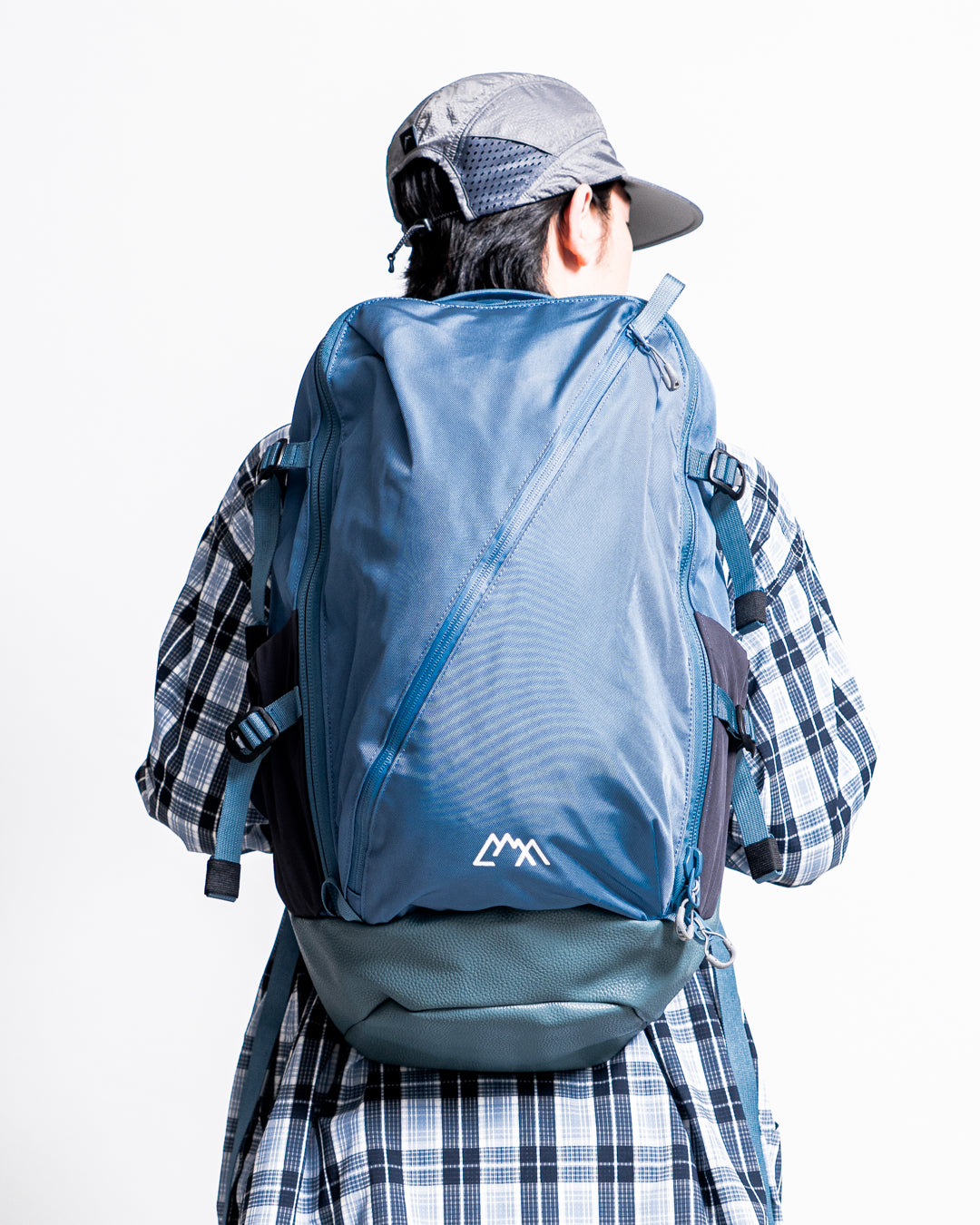 CMF OUTDOOR GARMENT BACKPACKERZ 32 CORDURA BALLISTIC NYLON & SMOOTH NYLON